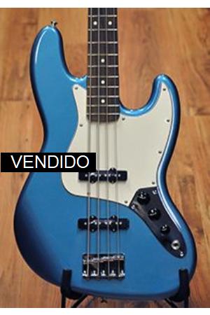 Fender Standard Jazz Bass Lake Placid Blue